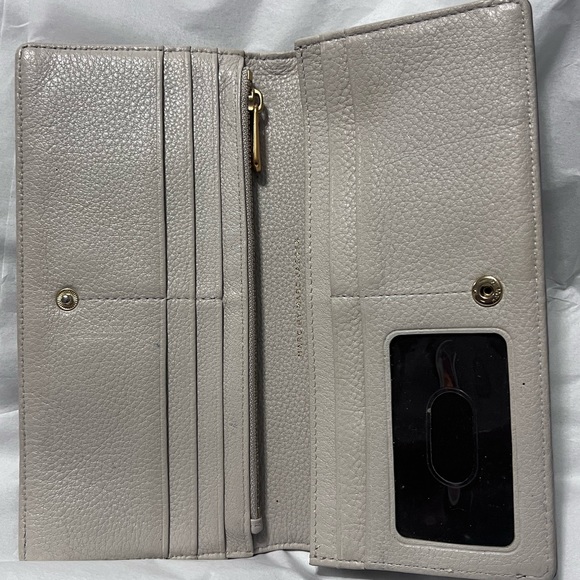 Marc Jacob long wallet - Picture 4 of 7